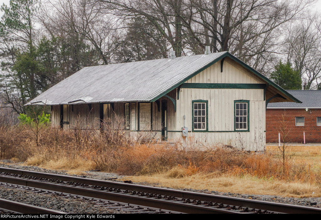 Richmond, Fredericksburg and Potomac Railroad "Woodford" Station